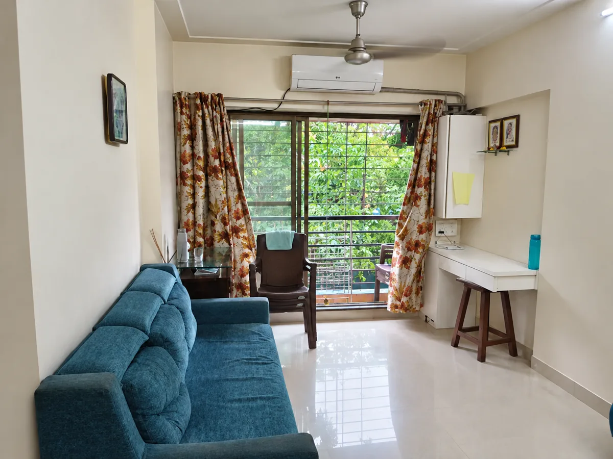 A Mumbai living room before Relor styles it